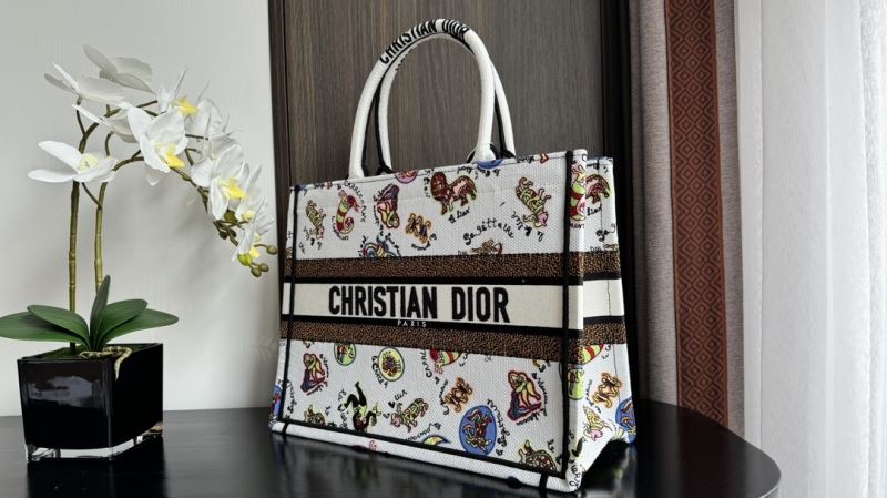 Christian Dior Shopping Bags